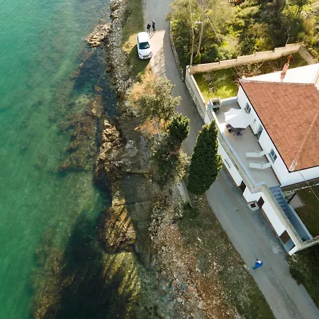 Apartman Bura - Holiday home Kali