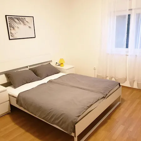 Dom wakacyjny Apartman Bura - Kali